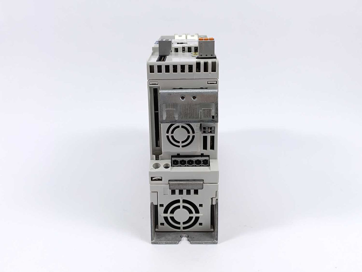 LENZE E84AVSCE3024SXS-ERXXX 15847912 8400 StateLine C 3,0kW Inverter Drive