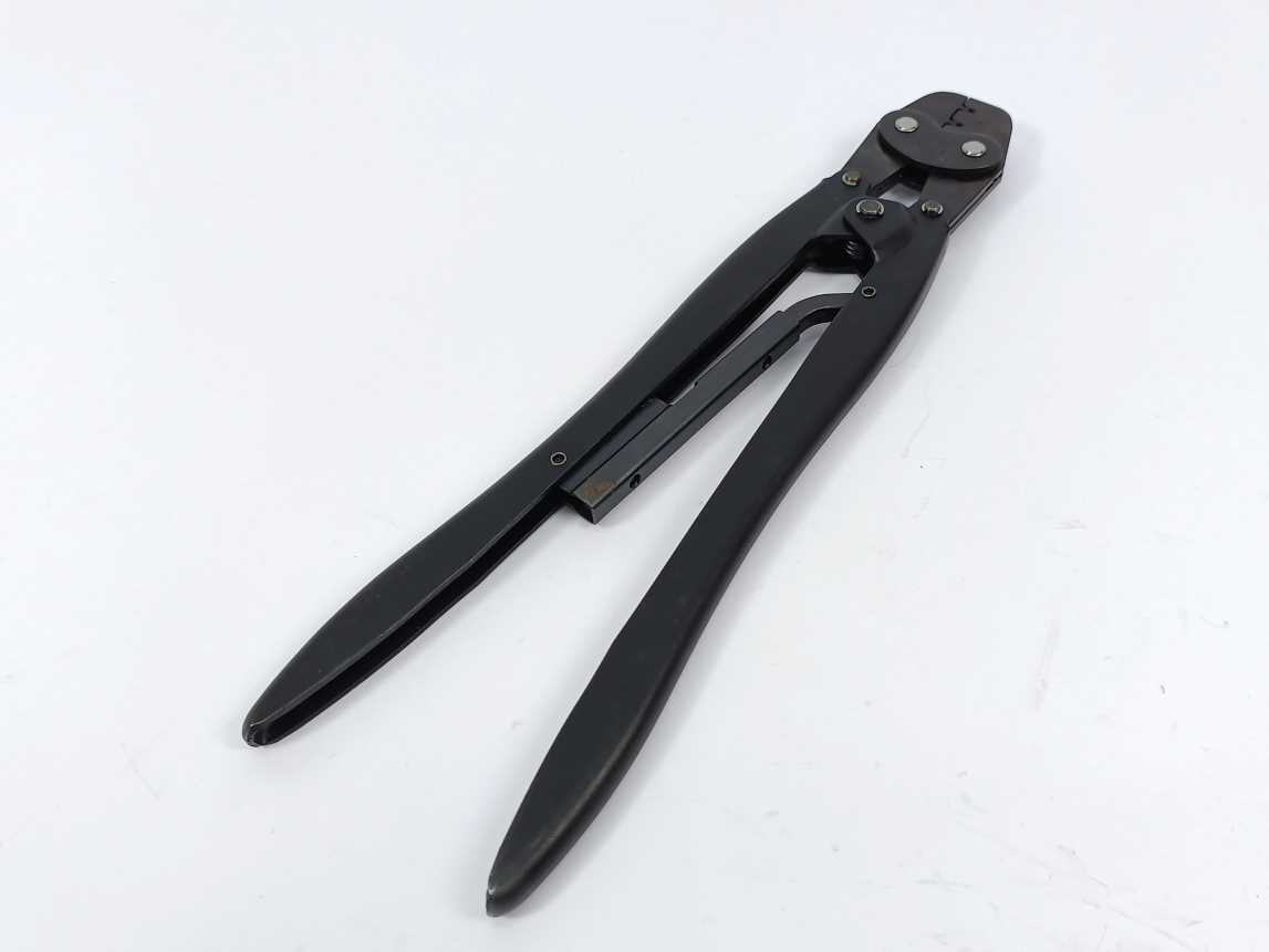 JST YC110R BXH001-0.6 Crimp Tool