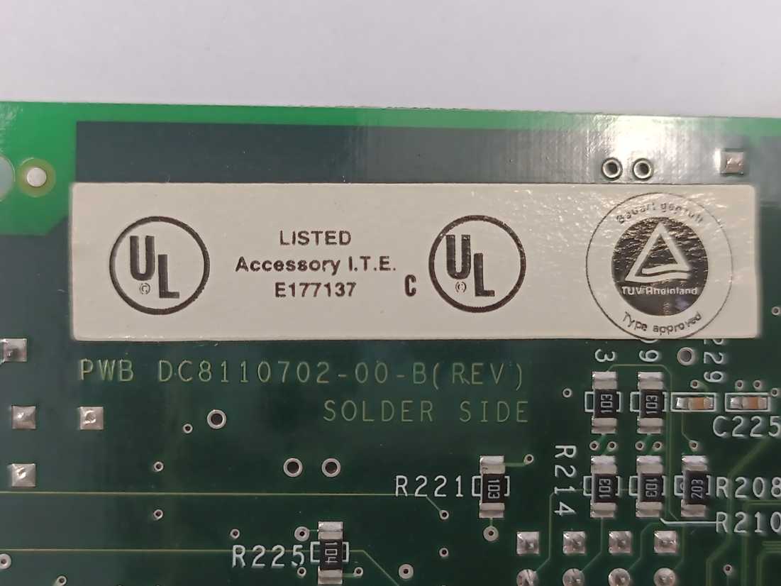 QLogic DC8110402-06 G QLA12160/33 Dual SCSI Controller