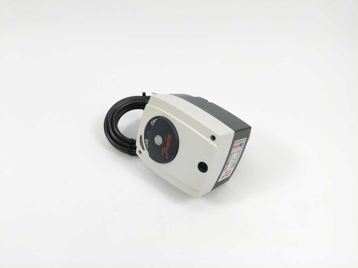 Danfoss 082G5432 AMZ 122 Actuator with Ball Valve DN25 230VAC