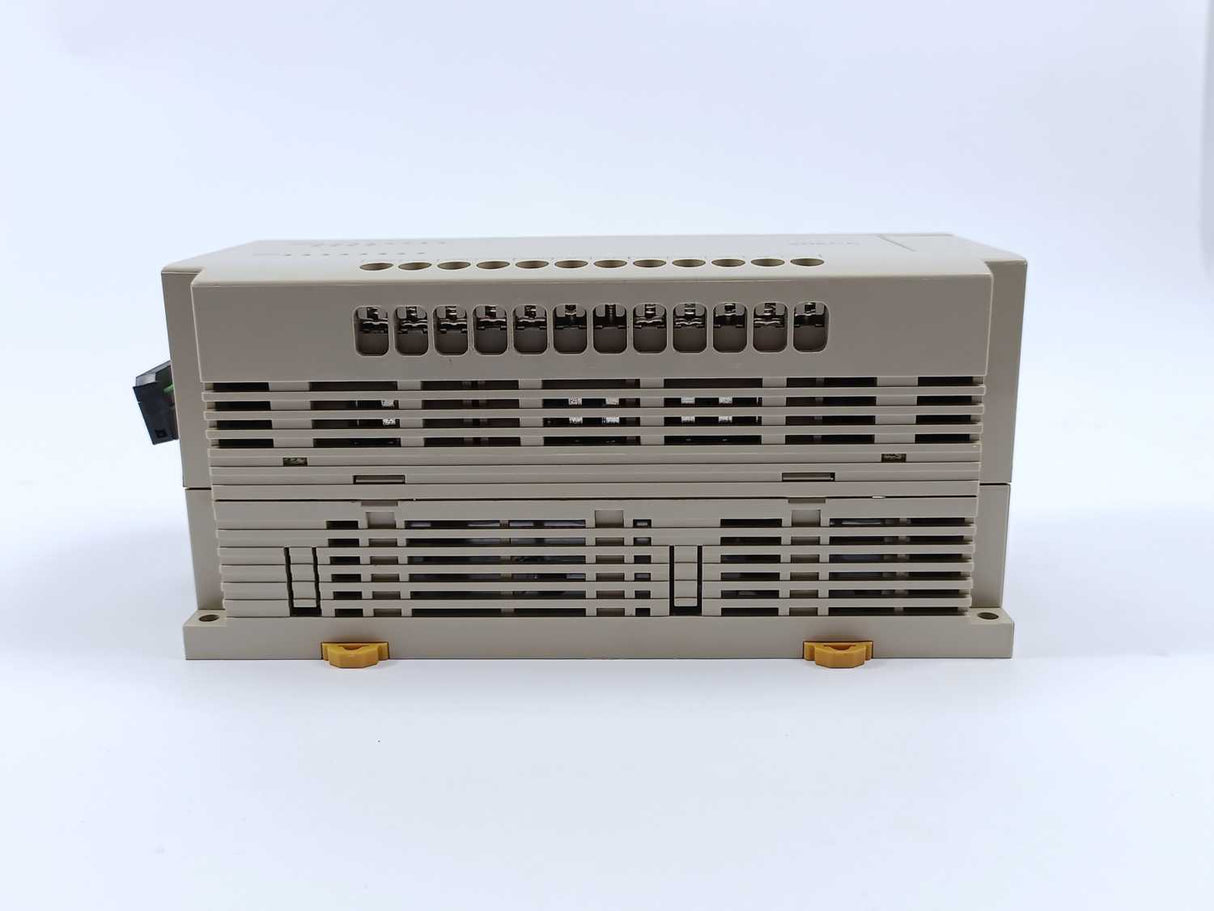 OMRON CPM1-20EDR I/0 Unit, 24VDC 5mA