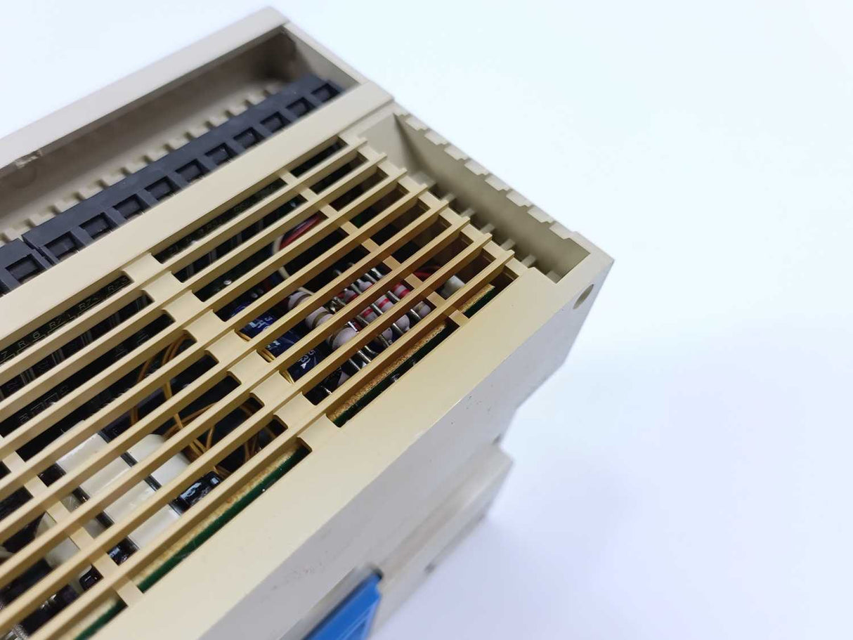 Idec FC4A-C24R2 MicroSmart 100-240VAC 50/60Hz 40VA