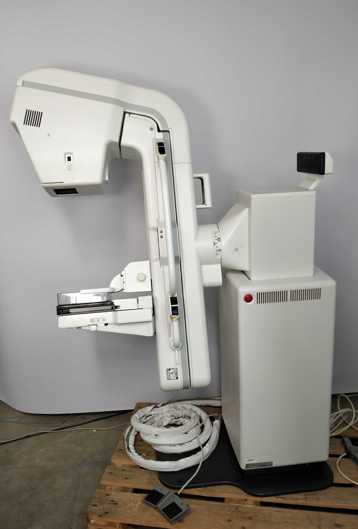 GE Medical Senographe DMR ZFH00DMR 45440275 2102284 36005747