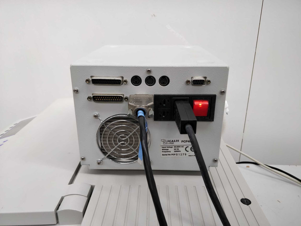 Unicam UV530 Spectrophotometer with 176.700-QS & PCP490