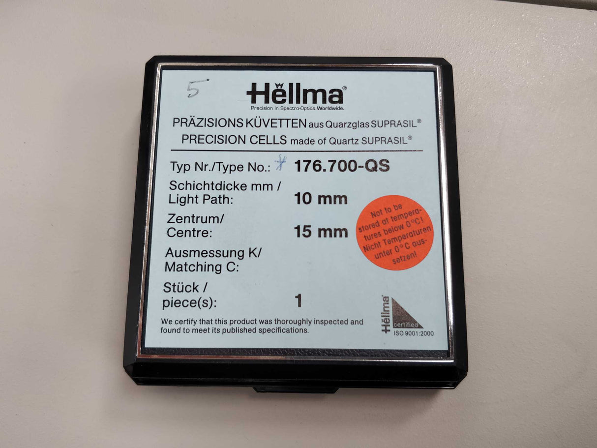 Unicam UV530 Spectrophotometer with 176.700-QS & PCP490