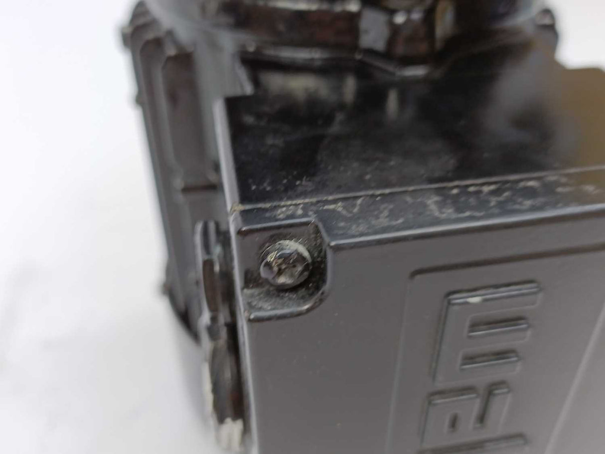 WATT UD 0407/149323-006-52 WAR72K4 3 Phase Motor w/ 4136830 H80 Parallel Shaft