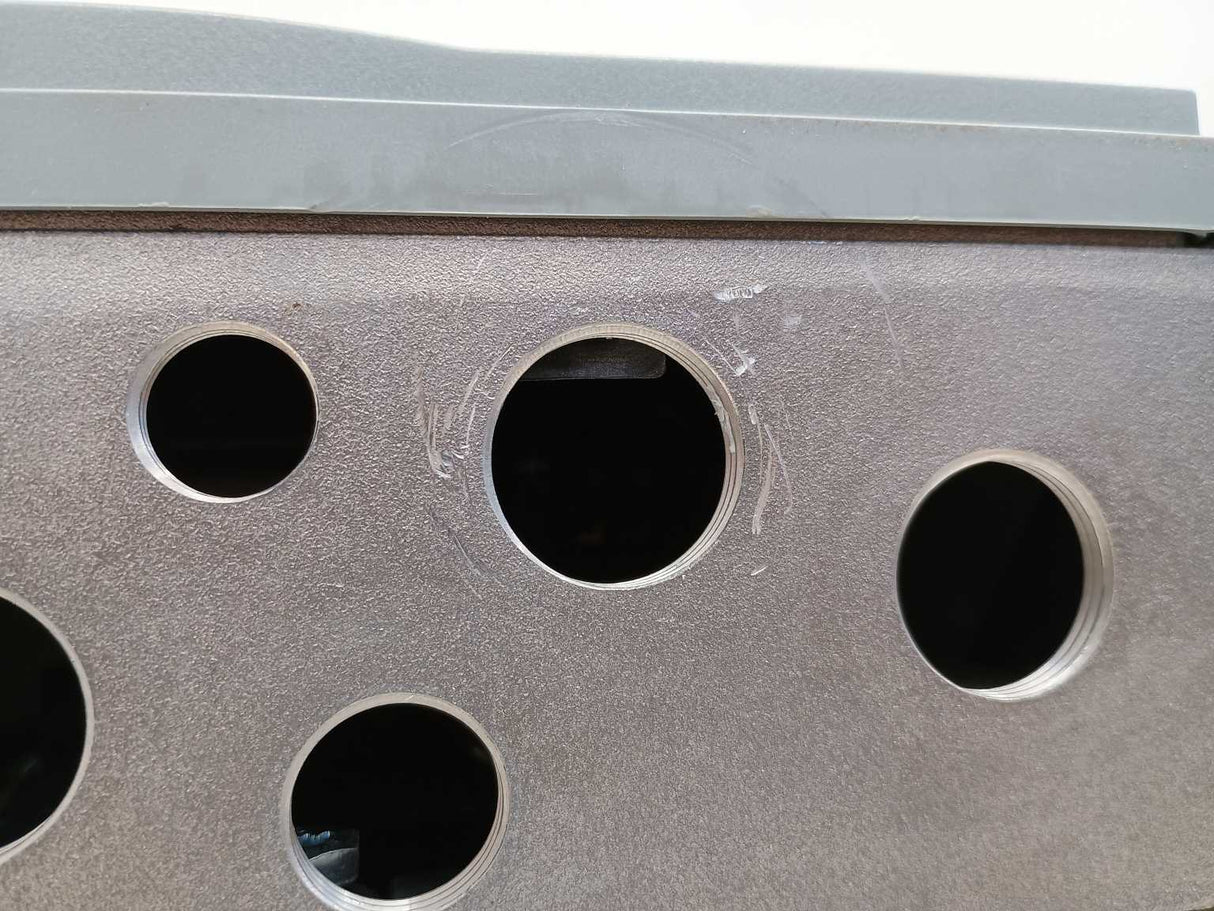 Danfoss 131U2878 VLT Aqua Drive FC-202PK37T4Z55H1XGX1OXSXXXXAXBXCXXXXDX