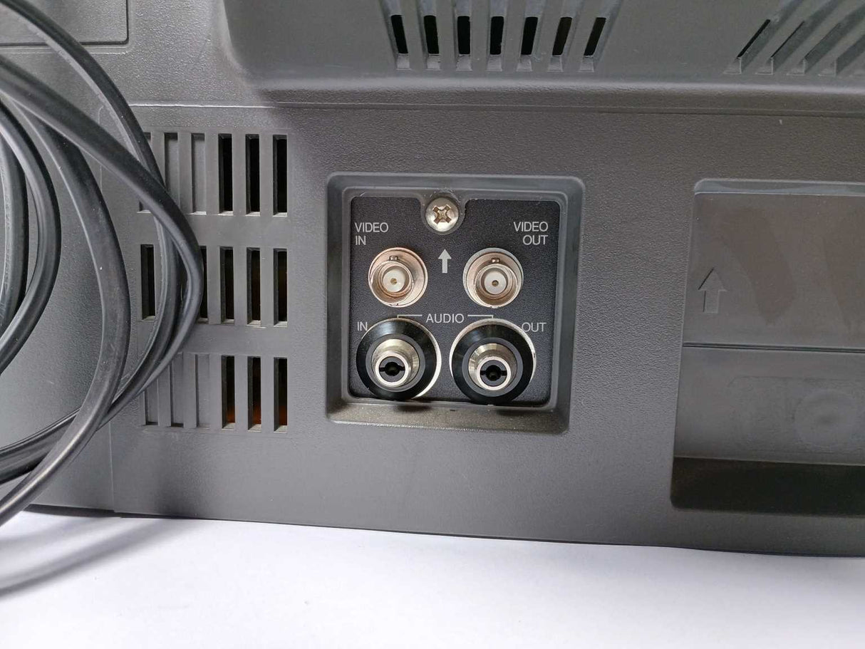 ELMO 1402P Color Monitor