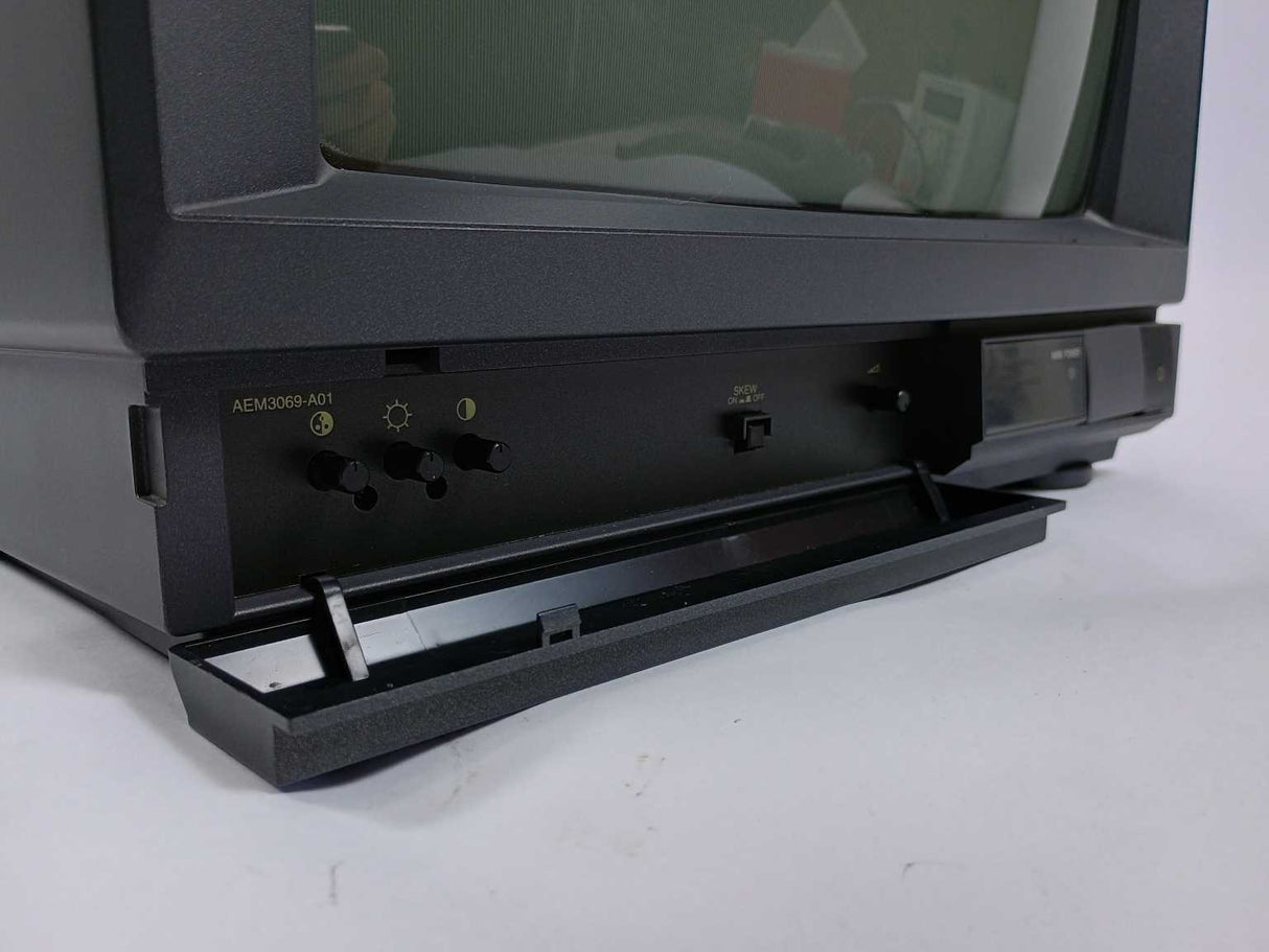 ELMO 1402P Color Monitor