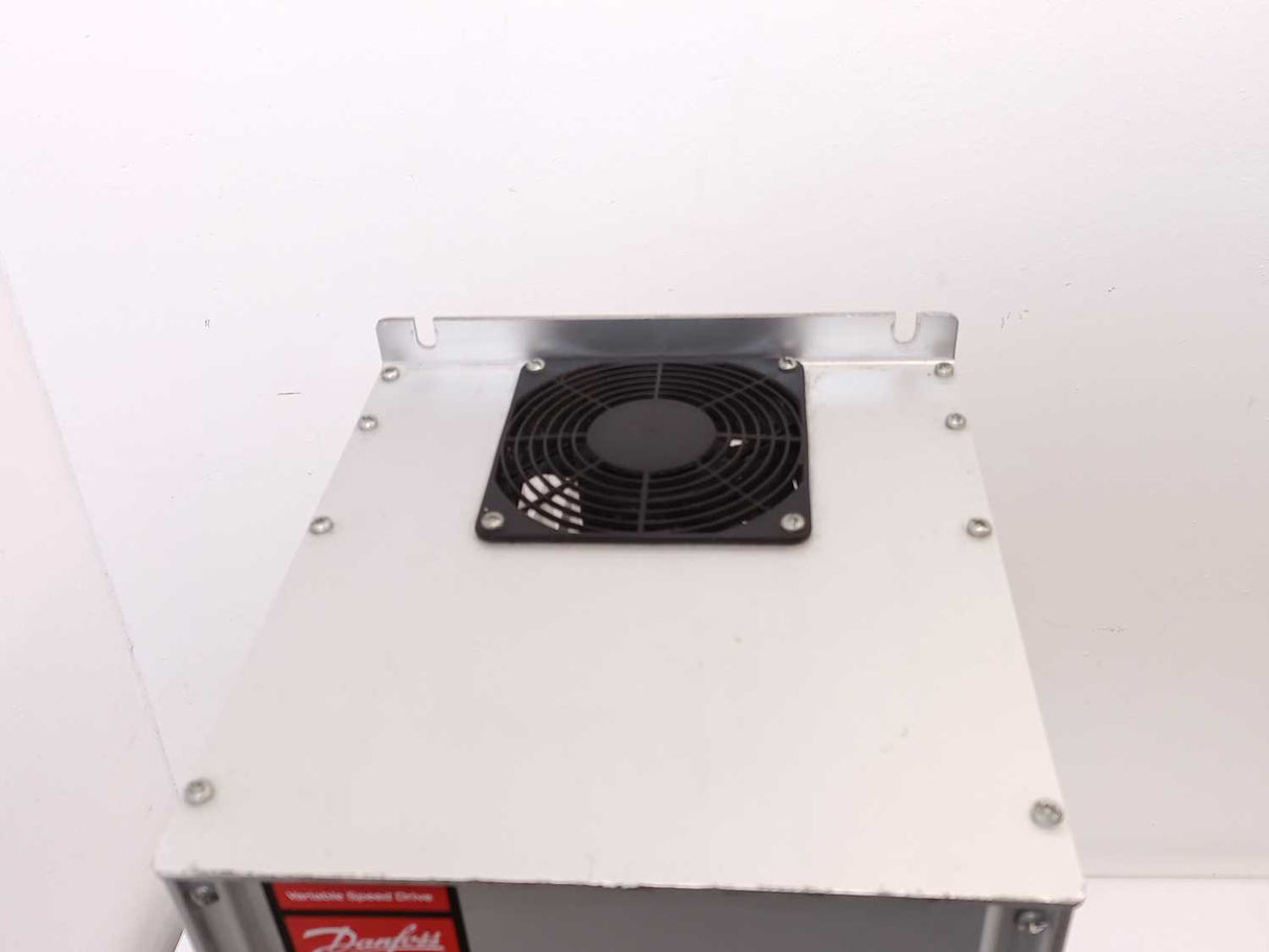 Danfoss 175H1709 VLT TYPE 3522 VARIABLE SPEED DRIVE HV-AC DRIVE
