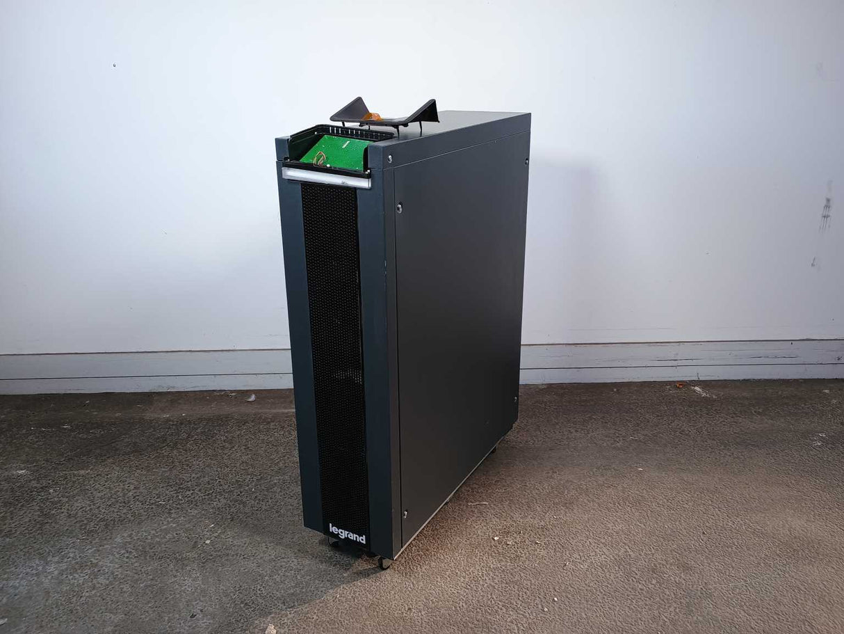 Legrand 310273 UPS KEOR-T EVO 15KVA, 15kW, display defective