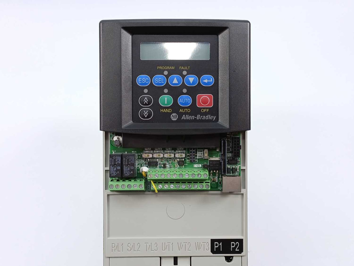 AB 22C-D030N103 Ser. A PowerFlex 400- 15 kW (20 HP) AC Drive