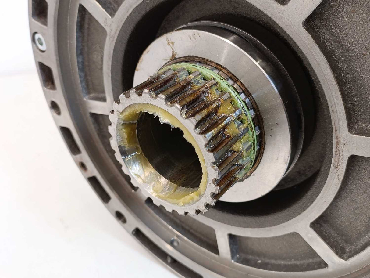 AMK SKT13-200-20-POW 282739 17,8kW Hollow Shaft Motor