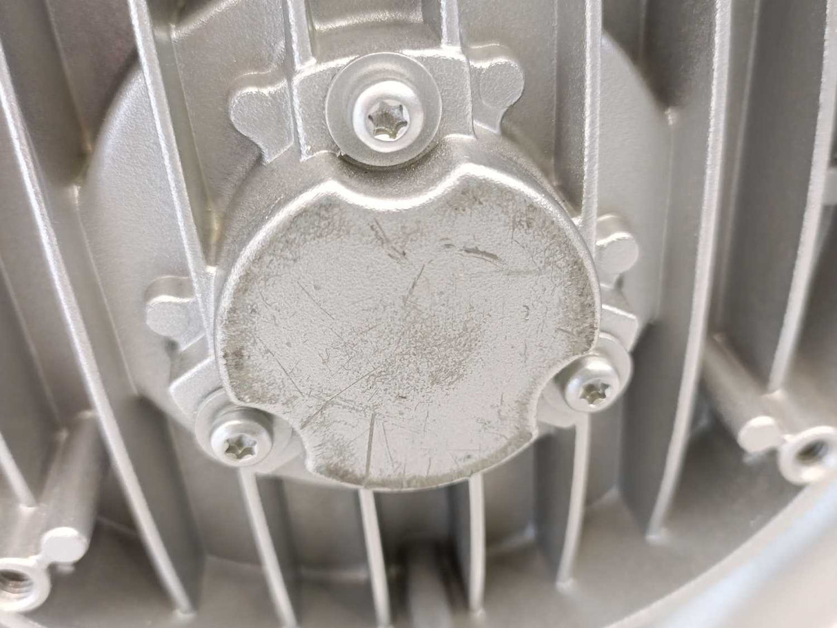 Wuxi Gezhiling Mechanical & Electrical C 2RB110-7AA01 Ring blower, not used