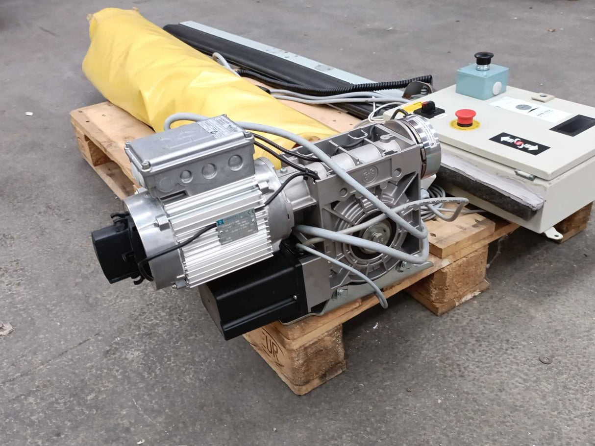 270x148cm Roll-Up Door w/ Mounting Frame and TST FUE-2 Control Box