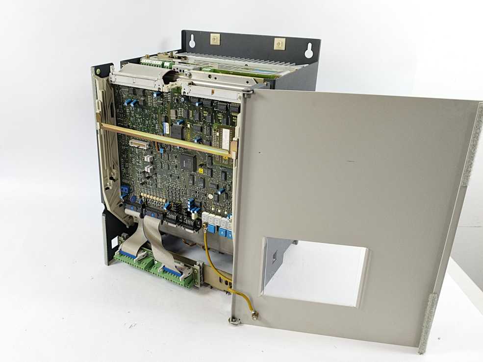 Siemens 6RA2425-6DS22-0 Mre-GeE6S22-4A SIMOREG K Compact Converter