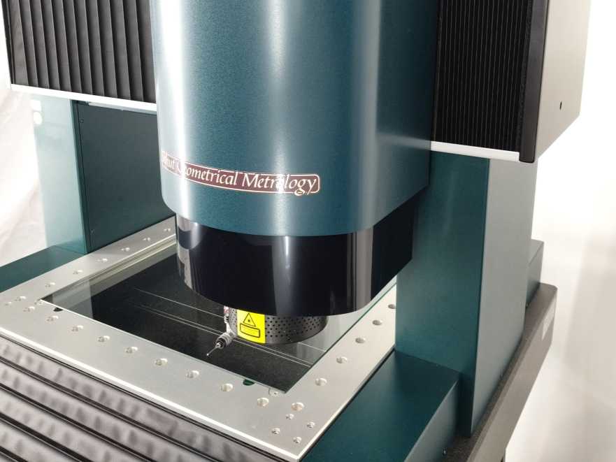 Schut Geometrical Metrology DeMeet-404 Combo Coordinate Measuring Machine