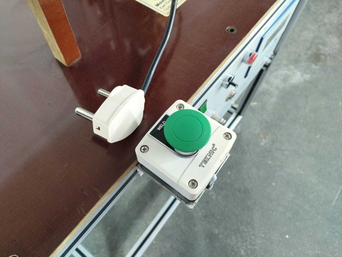 Artech SPM1000 1kVA Special Purpose Stored Spot Welder