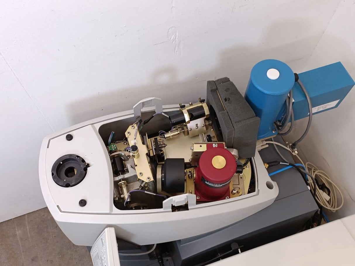 Varian 620-IR FT-IR Imaging Microscope & 660-IR FT-IR Spectrometer