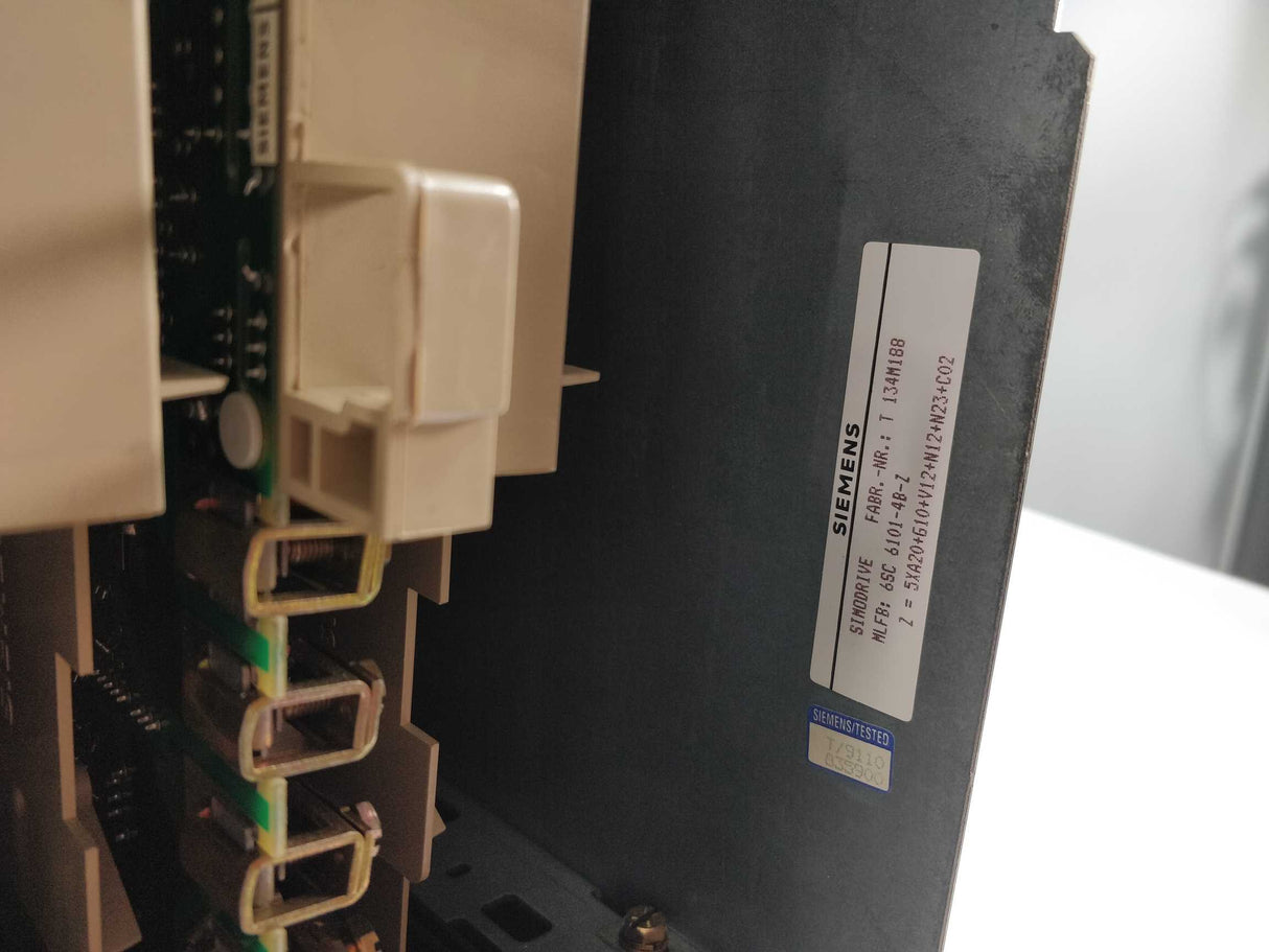 Siemens 6SC6101-4B-Z Simodrive Z=5XA20+G10XV12+N12+N23+C02