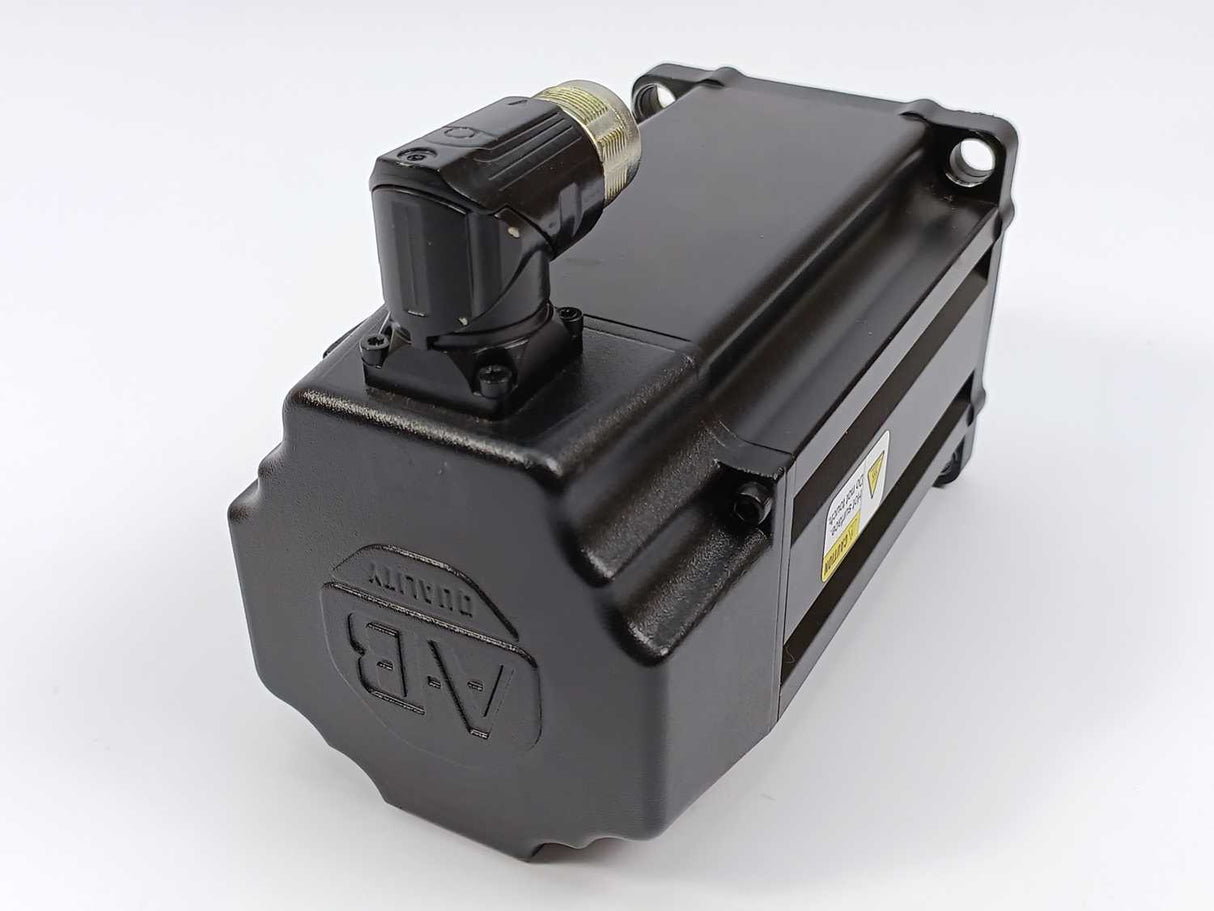 AB VPL-B1153F-CJ12AA Ser. A KINETIX VP Low Inertia Servo Motorkinetix