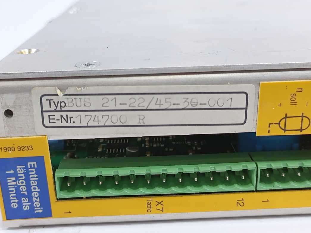 Baumuller Nurnberg BUS21-22/45-30-001 Servo Drive