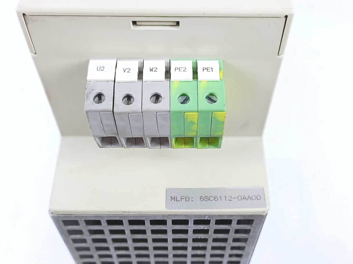 Siemens 6SC6112-0AA00 AC Feed Drive Module w/ 6SC6110-0EA00