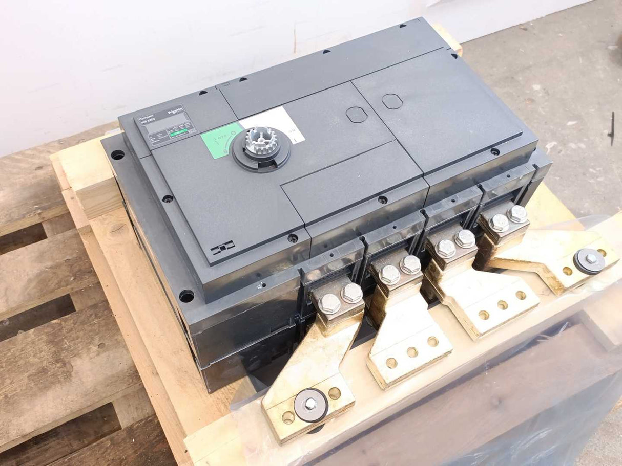 Schneider Electric 31341 Compact INS 2500 Switch Disconnector INS2000/2500