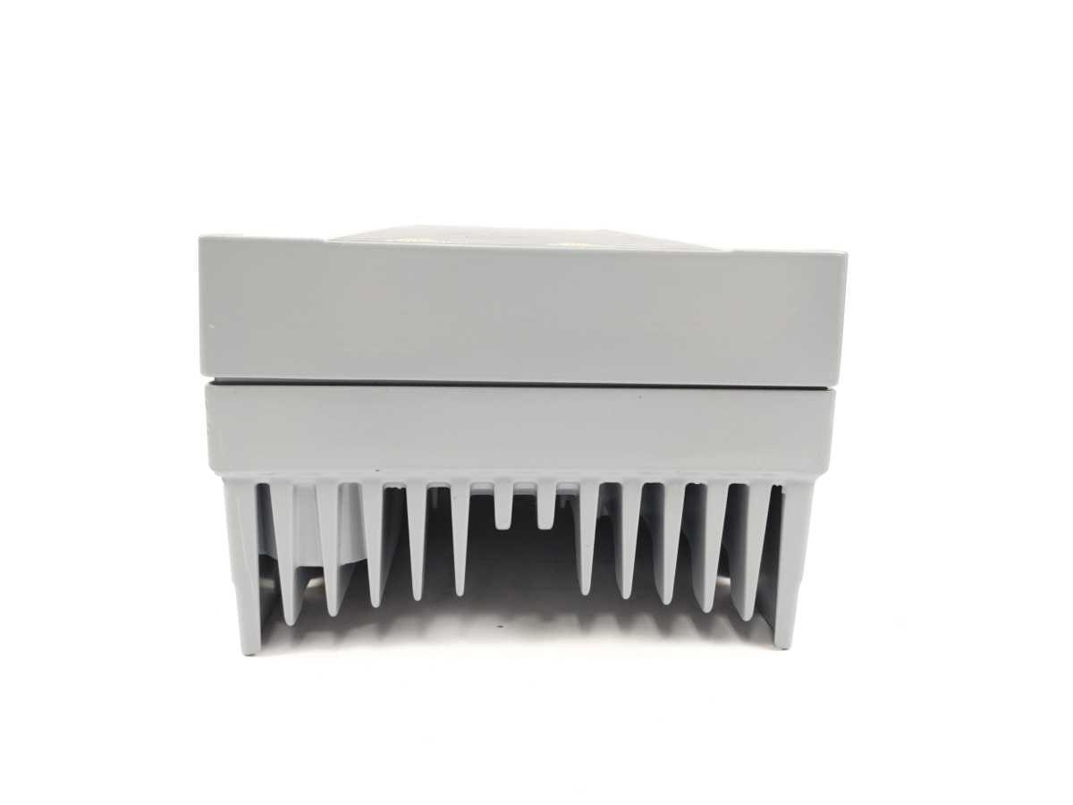 Danfoss 134X1919 VLT Drive Motor w/ MCA101 Profibus FCP106N3K0T4C66H1FSXXA0