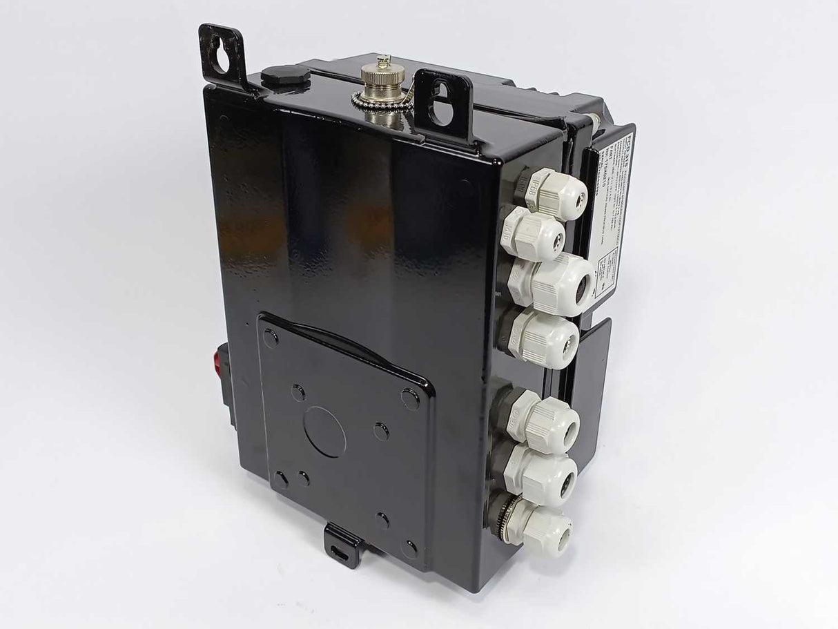 Danfoss 175X0210 VLT Frequency Converter FCD315PT4P66EBR1D0F12T00C0