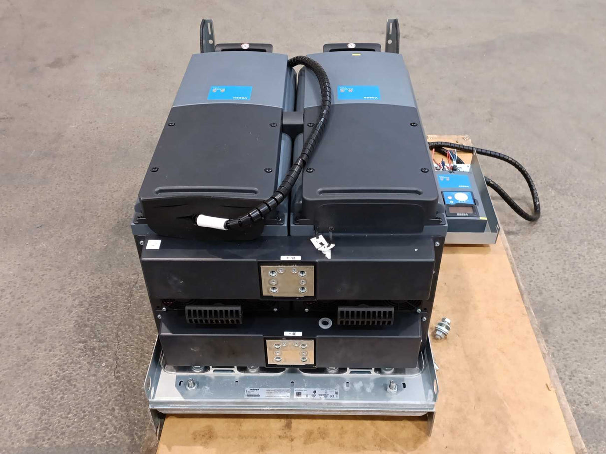 Vacon / Danfoss NXA08205-A0T02WF-A8AFBHBHEC 70CPA-S63DL-0058 Drive, 380–500 Vac