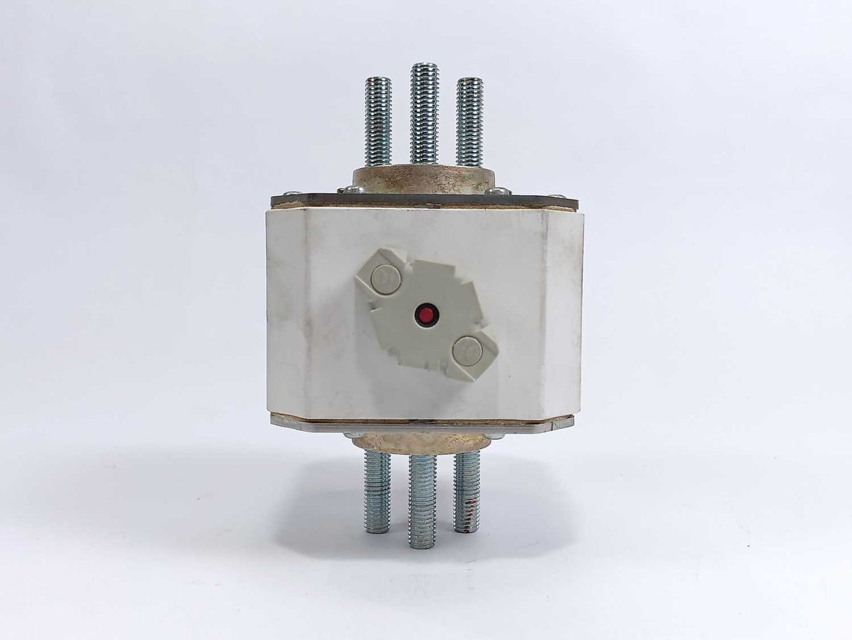 MERSEN PC84UD11C20CTQ Ultra-Rapid Square Fuse 1100 V AC, not used, only mounted