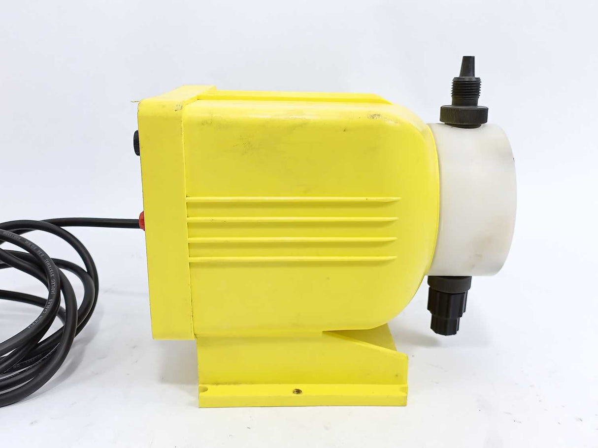 MILTON ROY UC-11 PP UNICHLOR Exclusive Chlorine Pump
