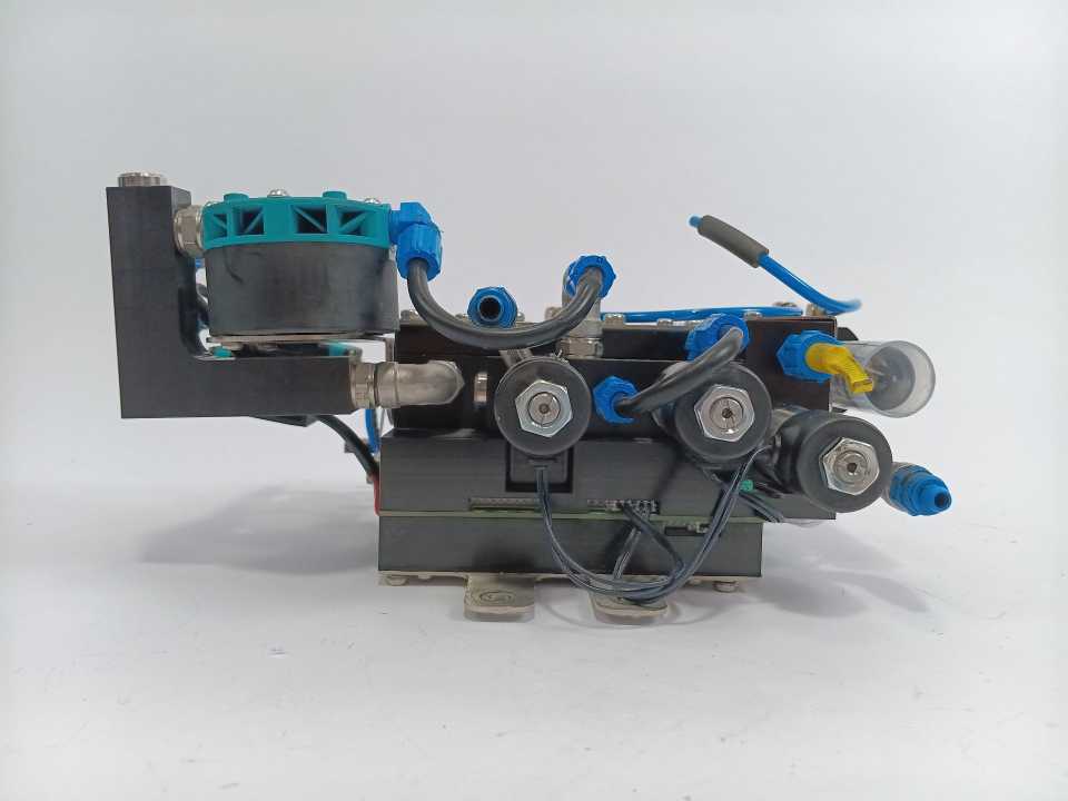 Megnajet MAS-900-411-K CIMS II Fluid Management System