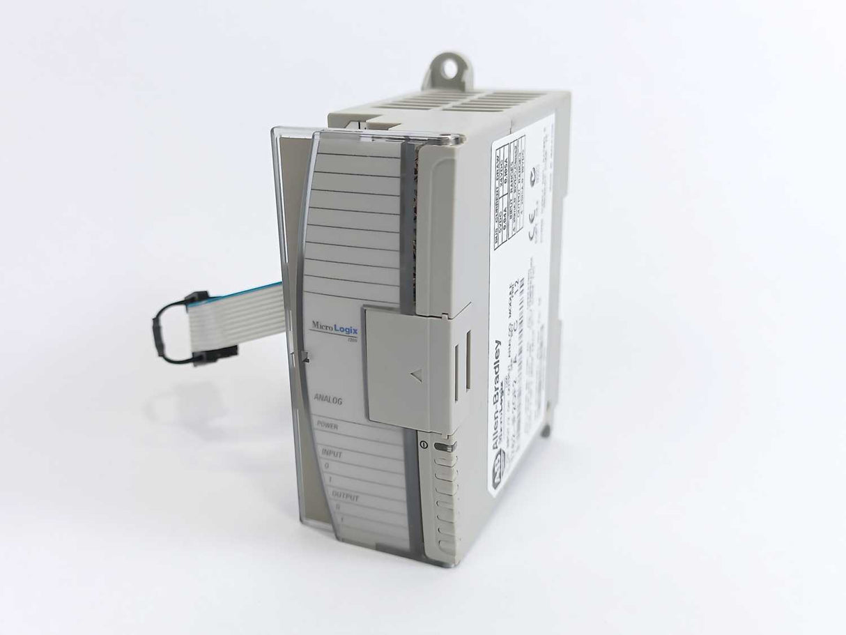 AB 1762-IF2OF2 Ser. A 2CH Input Analog Output Module