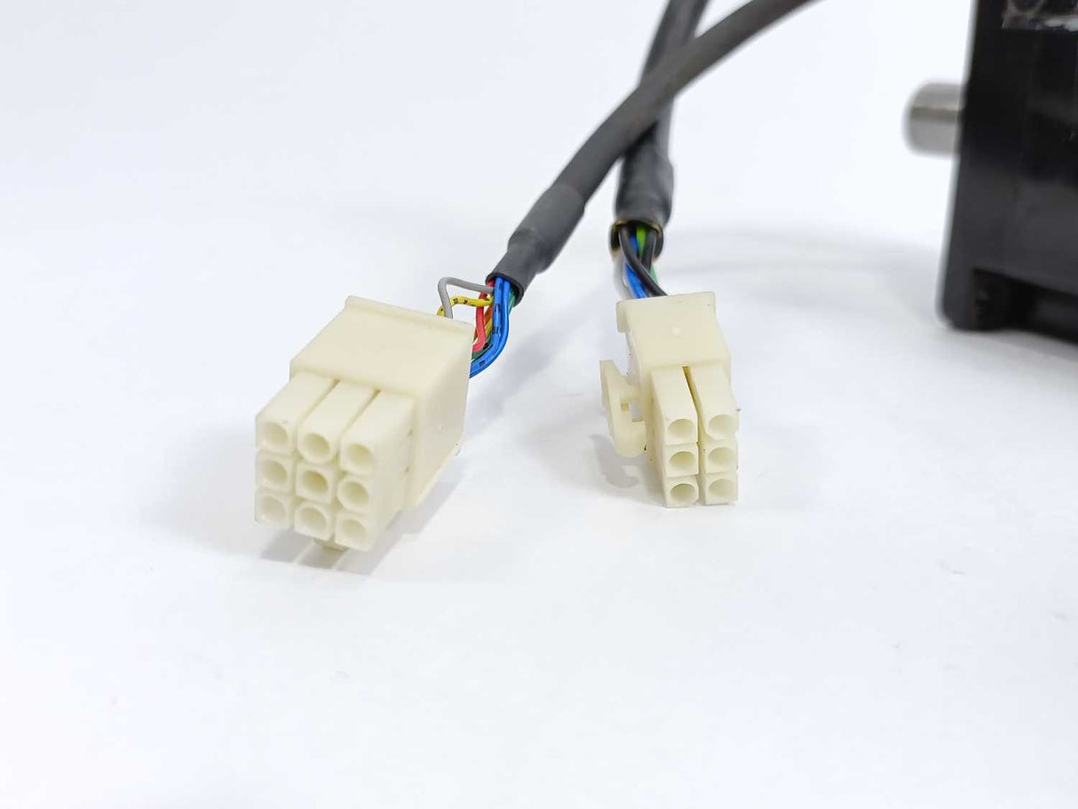 OMRON R88M-U40030HA -BS1 AC Servo Motor