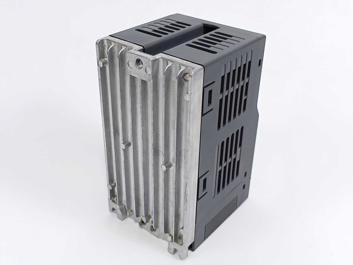 Mitsubishi FR-D720S-014-EC DR-D700 Compact Inverter 0.2kW