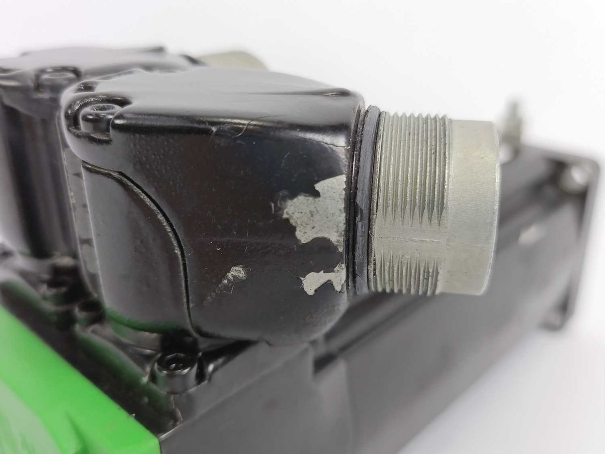 ELAU SH055/80009/0/0/00/00/00/00/00 Servo Motor 0.60 kW