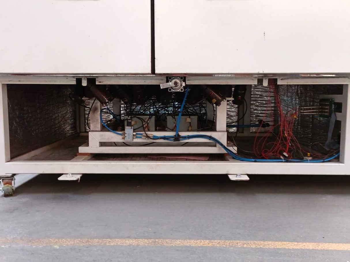 Design Environmental SIGMA 1800-44 Environmental Test Chamber w/ Vibration Table