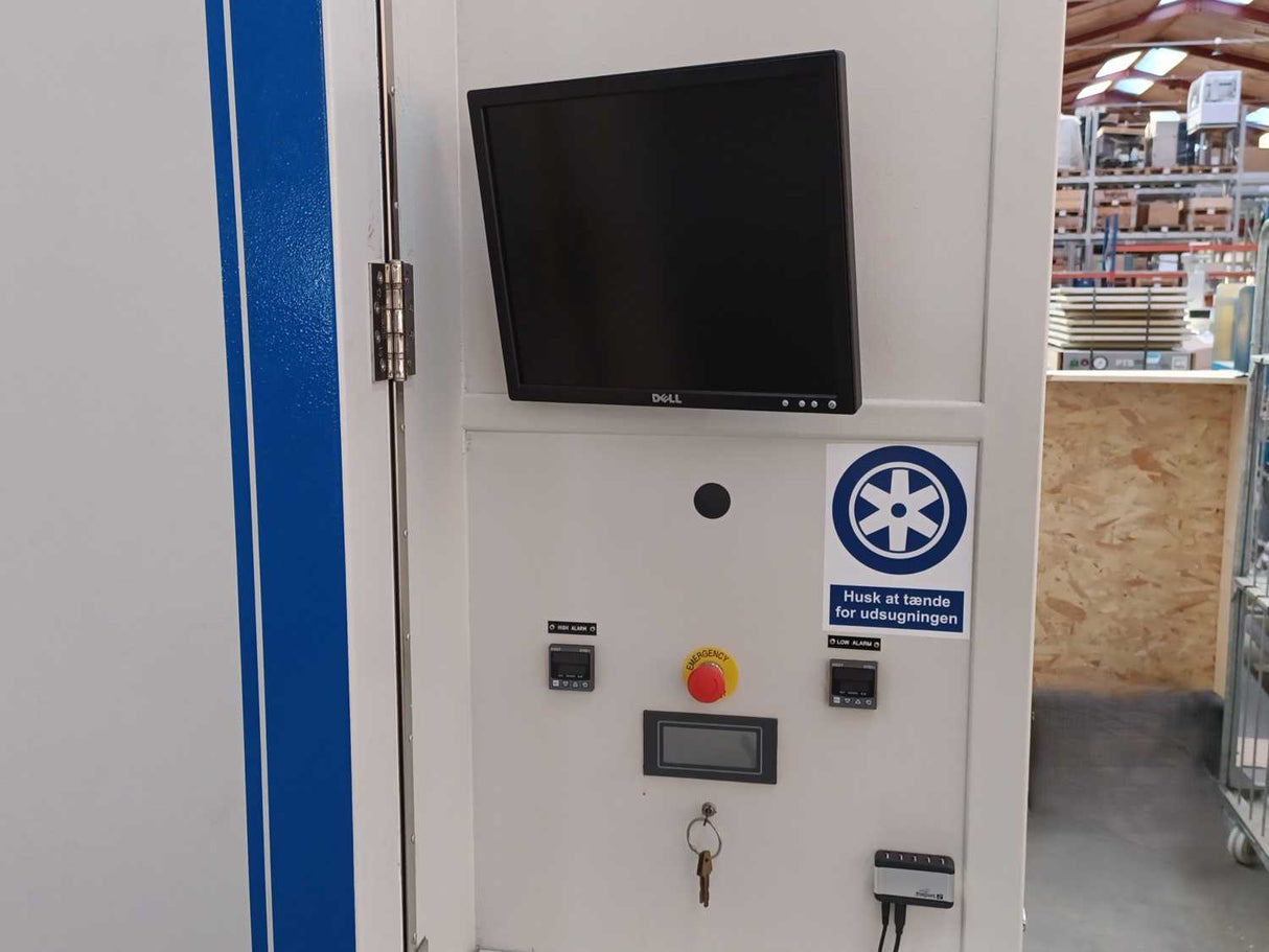 Design Environmental SIGMA 1800-44 Environmental Test Chamber w/ Vibration Table