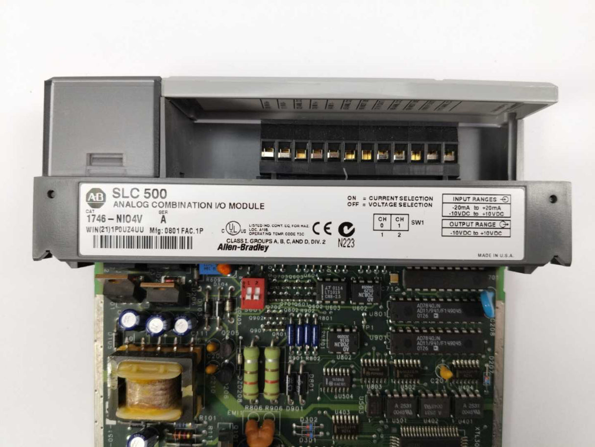 AB 1746-NI04V Ser.A, SLC™ 500 4-Channel Analog I/O Modules