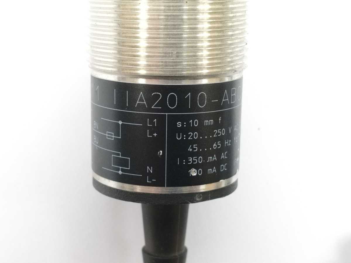 Ifm Electronic IIA2010-AB0A Sensor