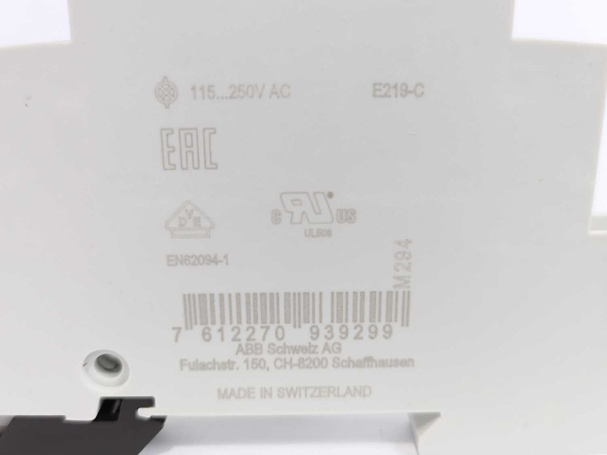 ABB 2CCA703401R0001 E219-C Indicator Light, Red, Batch of 9 pcs.