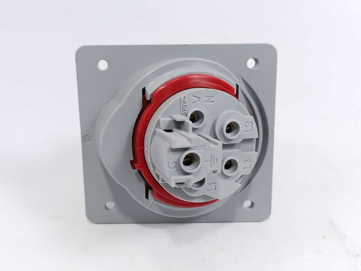 ABB 2CMA170021R1000 416RAM6 Industrial Panel-Mounted Socket Outlet