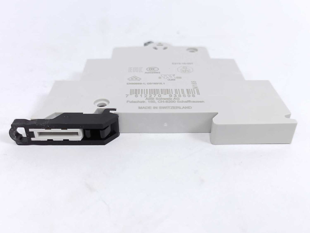 ABB 2CCA703040R0001 E213-16-001 Change over Switch, 16 A, Batch of 10 pcs.