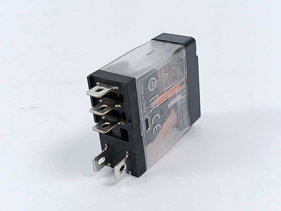 Schneider Electric RXG12BD Interface Plug in Relay, Batch of 7 pcs.