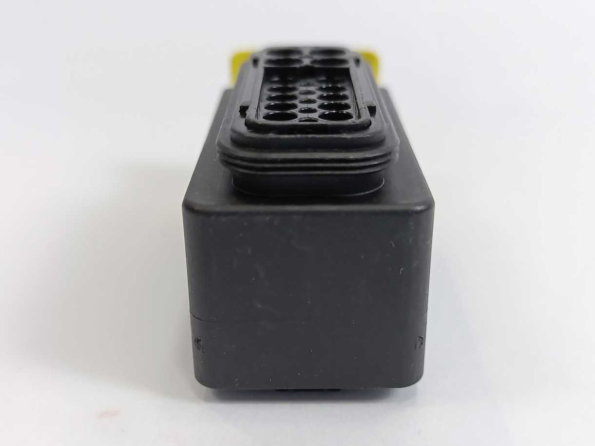 TE Connectivity 756-1101 Automotive 16-Pin Female 1-1564337-1 10 Pcs batch