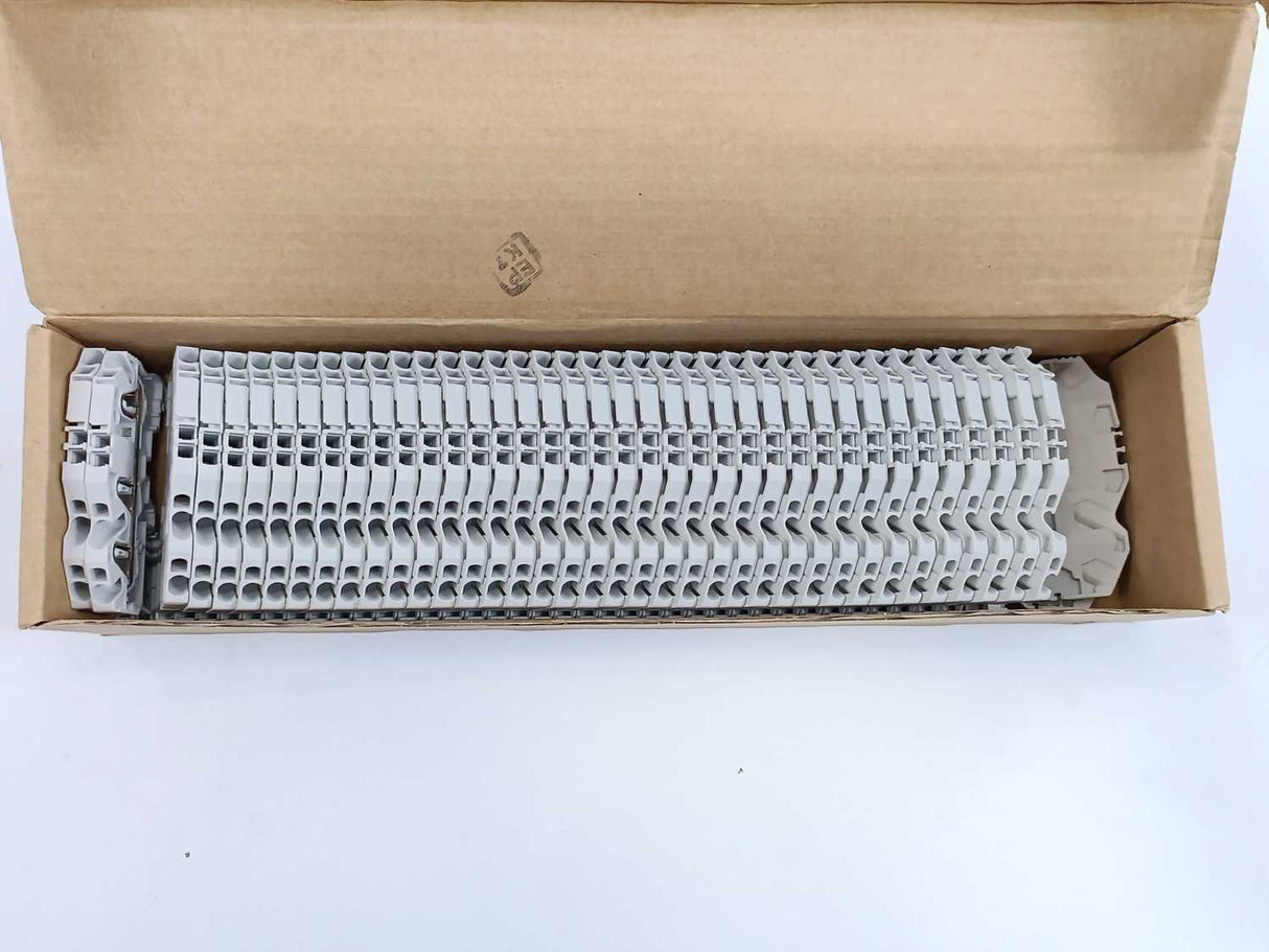 TE Connectivity 1SNK705011R0000 DIN Rail Terminal Blocks 40 Pcs.