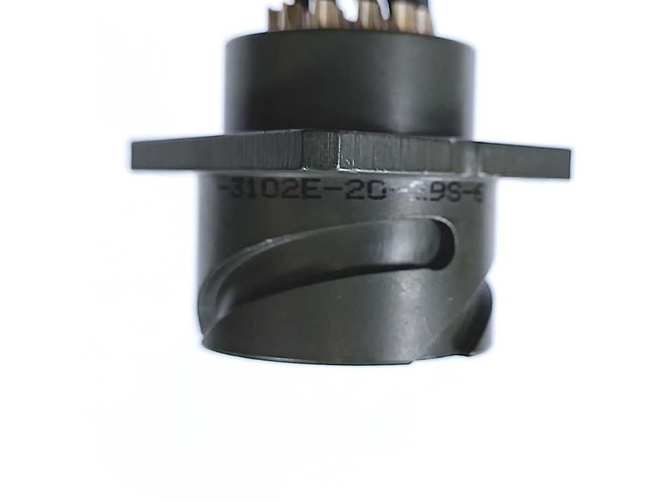 Amphenol 97B-3102E-20-29S-622 1413 Connector, not used just soldered