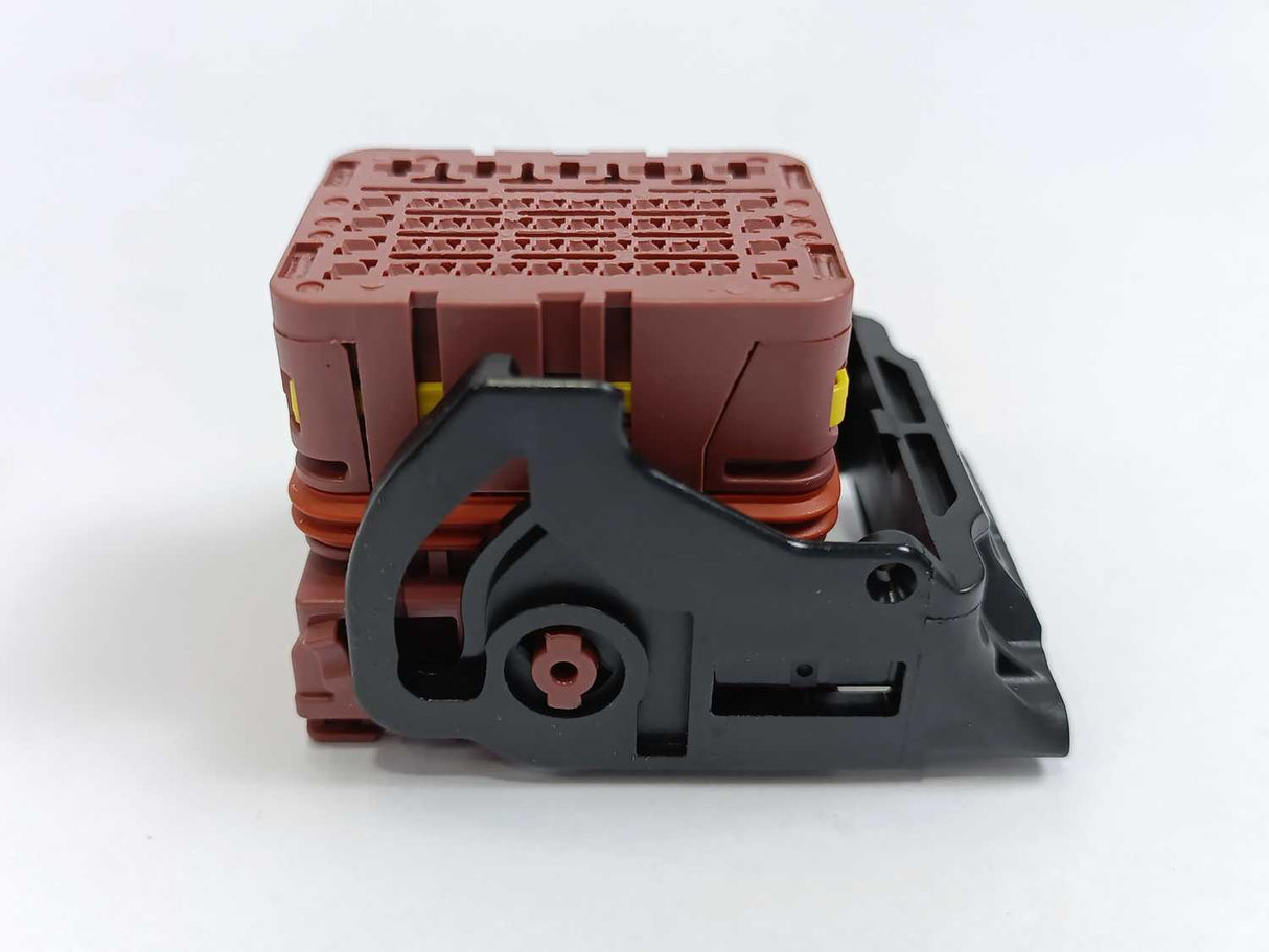 Molex 64321-1019 Automotive Connector Housing, CMC 64321, Receptacle, 53 Ways